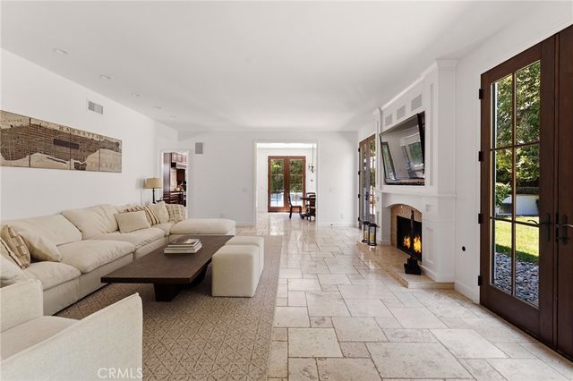 29303 Fountainwood, Agoura Hills, CA 91301