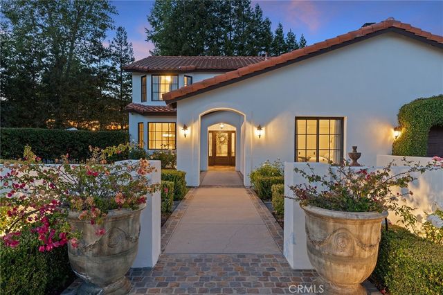 29303 Fountainwood, Agoura Hills, CA 91301