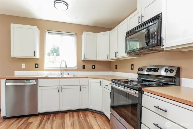4919 106th Street NE, Marysville, WA 98270