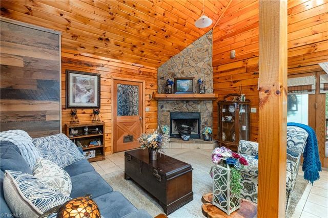 117 Delwood Court, Mount Gilead, NC 27306