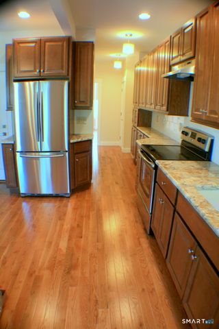 67 Warren Street 2, New Haven, CT 06511