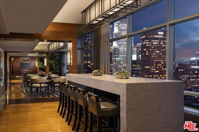900 W Olympic Boulevard 36F, Los Angeles, CA 90015