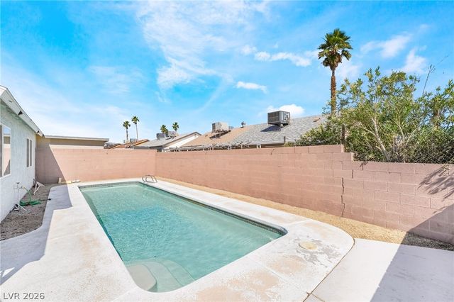 7028 Forest Vista Street, Las Vegas, NV 89147