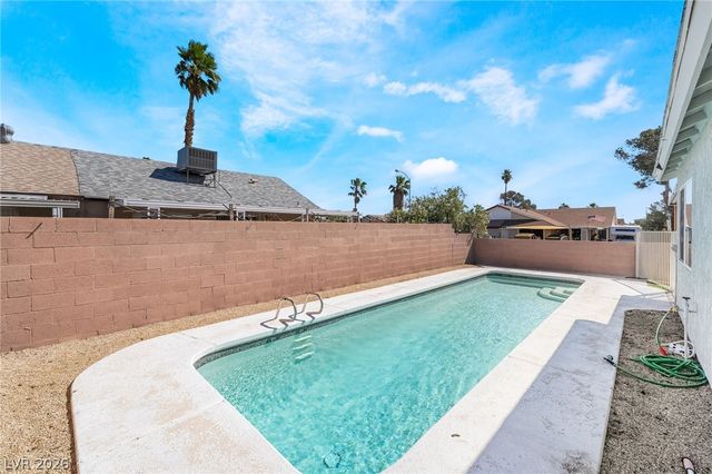 7028 Forest Vista Street, Las Vegas, NV 89147