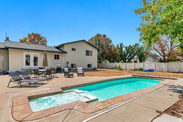 3468 W SCHORR DR, West Jordan, UT 84084