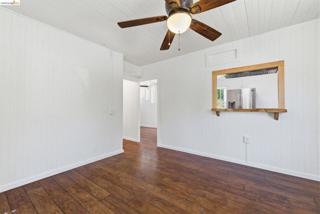 18237 4th Ave, Jamestown, CA 95327
