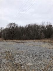 Youngstown Road, Warren, OH 44484