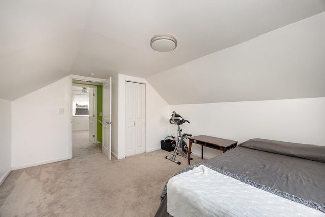 10019 Zig Zag Road, Montgomery, OH 45242