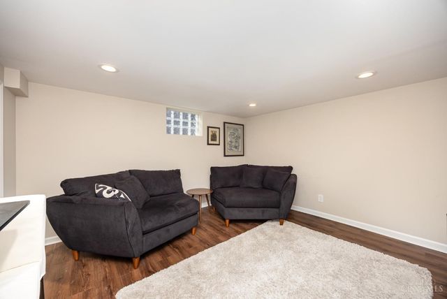 10019 Zig Zag Road, Montgomery, OH 45242