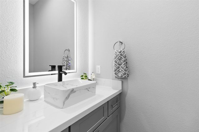 825 Paul Quinn Street C, Houston, TX 77091