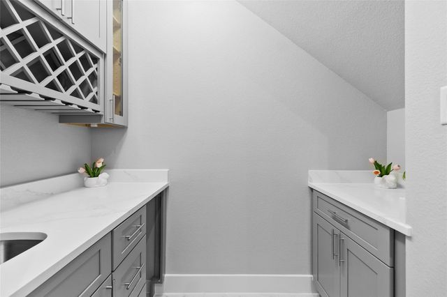 825 Paul Quinn Street C, Houston, TX 77091