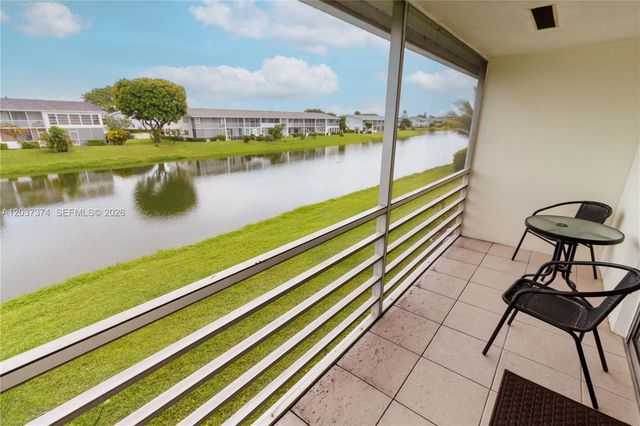 90 Berkshire D 90, West Palm Beach, FL 33417