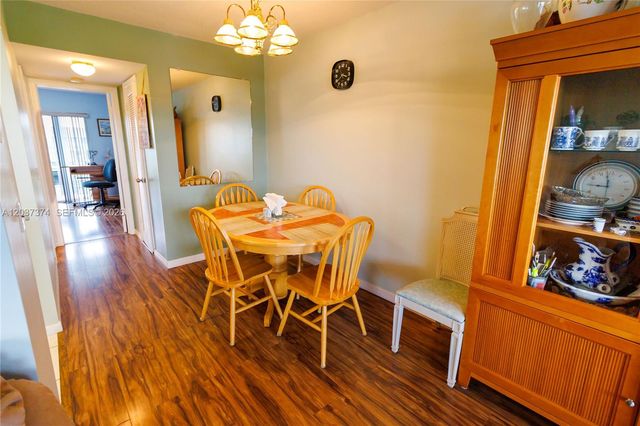 90 Berkshire D 90, West Palm Beach, FL 33417