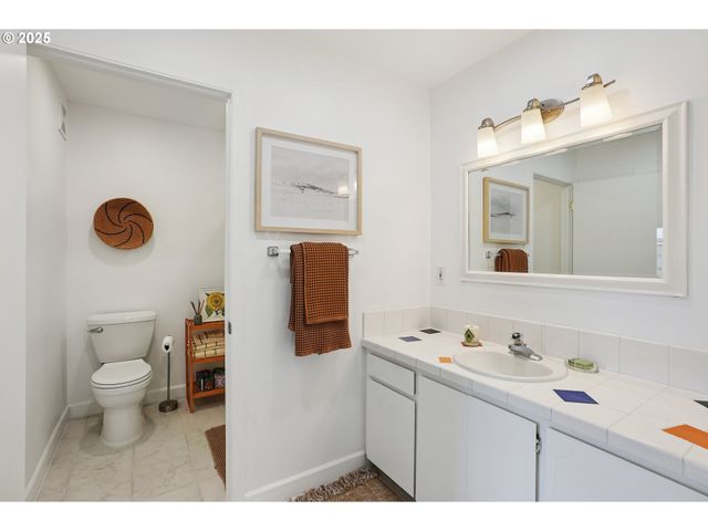5585 E EVERGREEN Blvd 5401, Vancouver, WA 98661