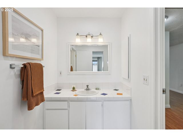 5585 E EVERGREEN Blvd 5401, Vancouver, WA 98661