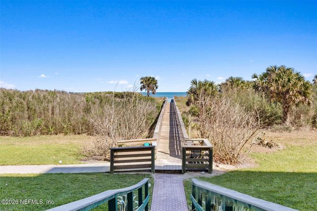 41 LOS LAGOS Boulevard, Palm Coast, FL 32137