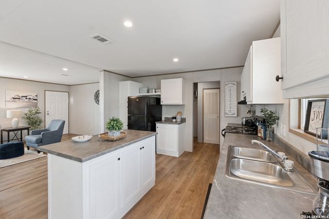 8.3 ACRES New Sulphur Springs Road, San Antonio, TX 78263