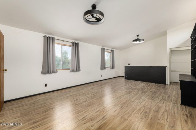 410 W PARKWAY Boulevard, Tempe, AZ 85281