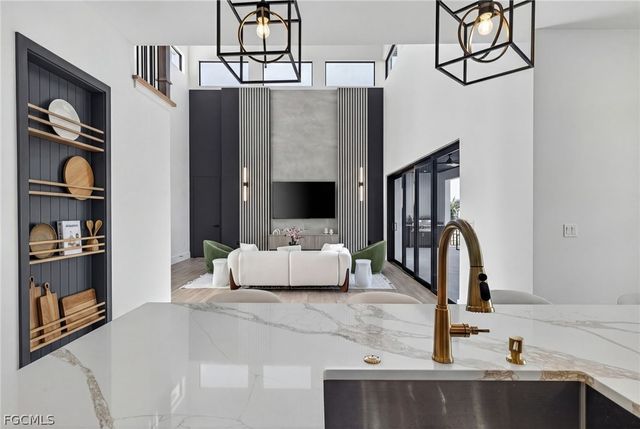 2822 SW 17th AVE, Cape Coral, FL 33914