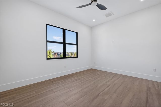 2822 SW 17th AVE, Cape Coral, FL 33914