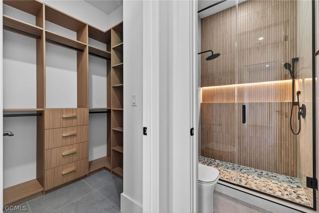 2822 SW 17th AVE, Cape Coral, FL 33914