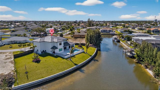 2822 SW 17th AVE, Cape Coral, FL 33914