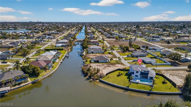2822 SW 17th AVE, Cape Coral, FL 33914