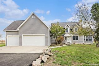 3290 Fisher Road, Howell, MI 48855