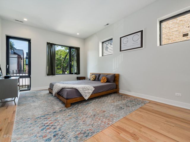 1364 N Wolcott Avenue, Chicago, IL 60622