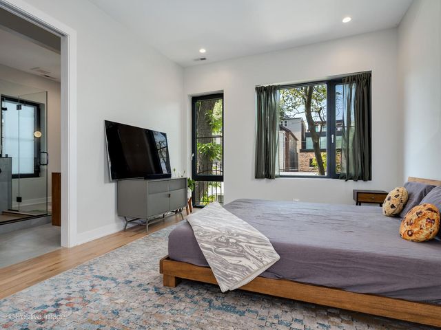 1364 N Wolcott Avenue, Chicago, IL 60622