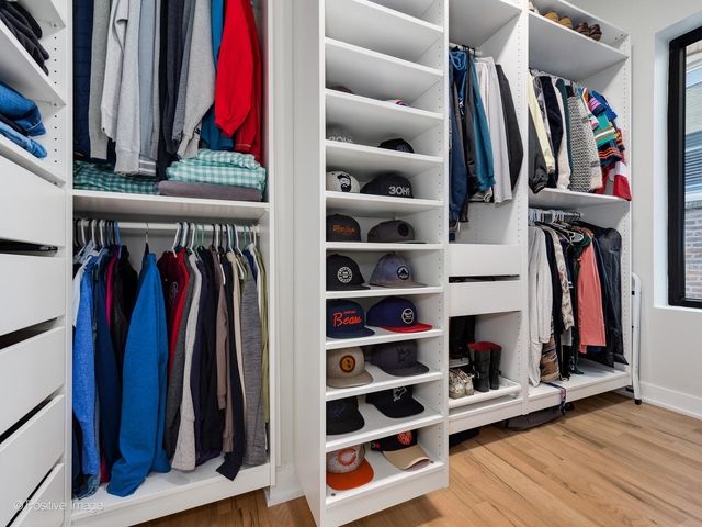 1364 N Wolcott Avenue, Chicago, IL 60622