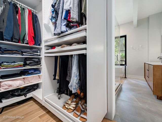 1364 N Wolcott Avenue, Chicago, IL 60622