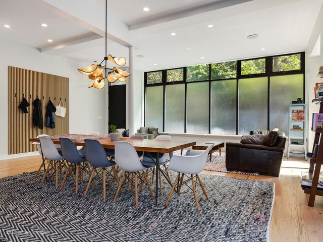 1364 N Wolcott Avenue, Chicago, IL 60622