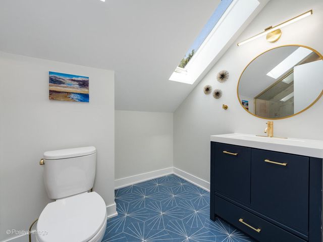 1364 N Wolcott Avenue, Chicago, IL 60622