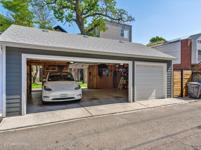 1364 N Wolcott Avenue, Chicago, IL 60622