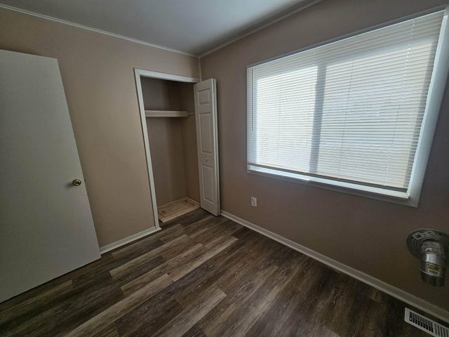 28339 Leroy Street, Romulus, MI 48174