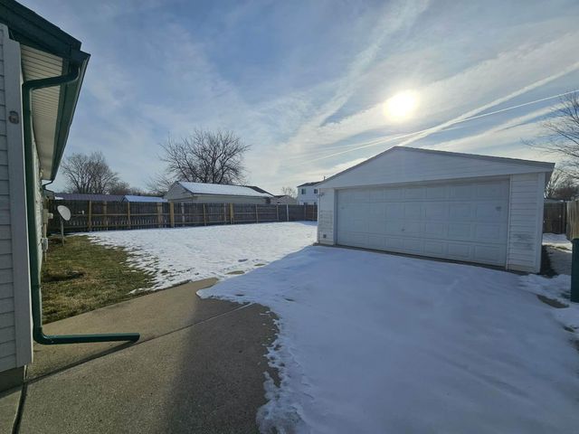 28339 Leroy Street, Romulus, MI 48174