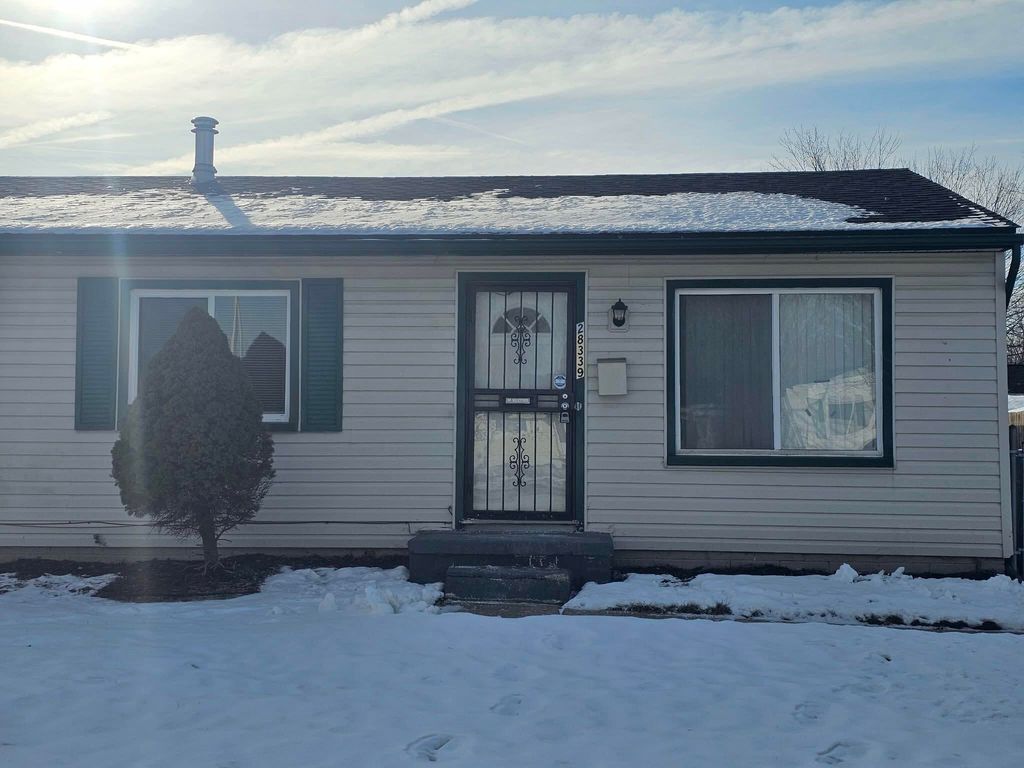 28339 Leroy Street, Romulus, MI 48174