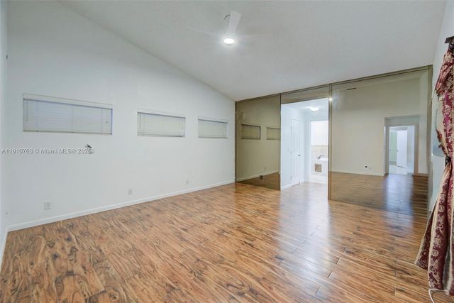 10949 NW 1st Mnr, Coral Springs, FL 33071