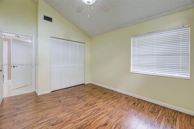 10949 NW 1st Mnr, Coral Springs, FL 33071