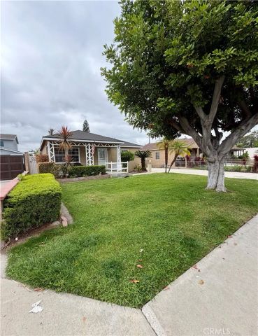 5552 Vonnie, Cypress, CA 90630