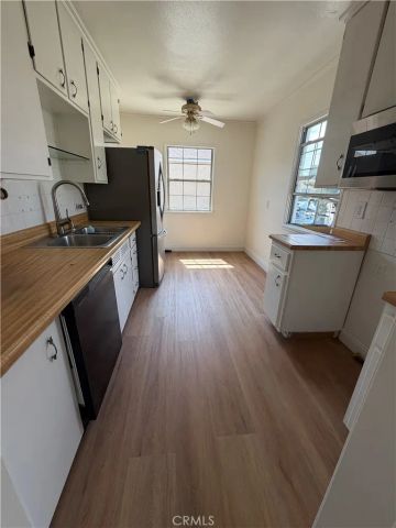 5552 Vonnie, Cypress, CA 90630
