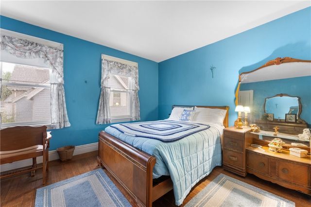 262 Sutton Avenue, East Providence, RI 02914
