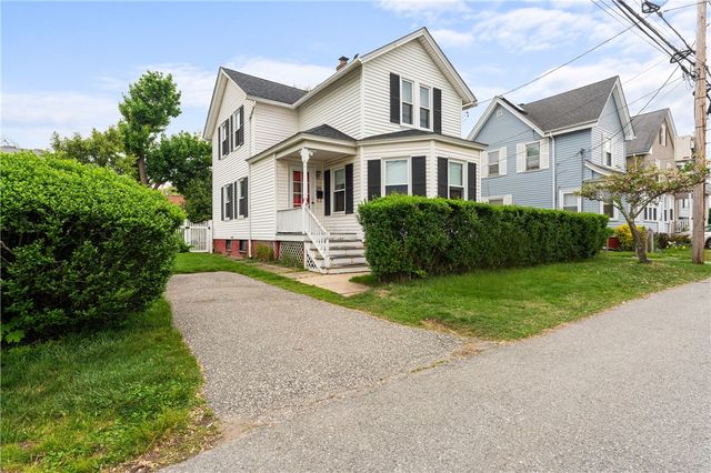 262 Sutton Avenue, East Providence, RI 02914