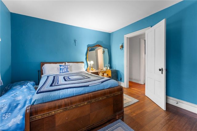 262 Sutton Avenue, East Providence, RI 02914