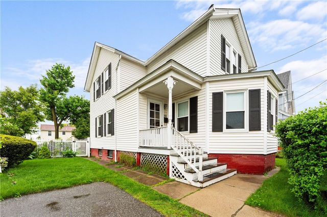 262 Sutton Avenue, East Providence, RI 02914