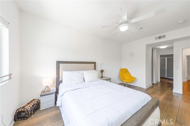 2976 Ripple Pl 201, Los Angeles, CA 90039