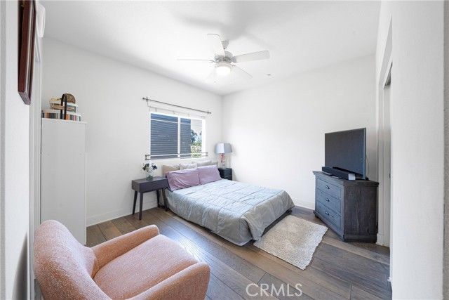 2976 Ripple Pl 201, Los Angeles, CA 90039