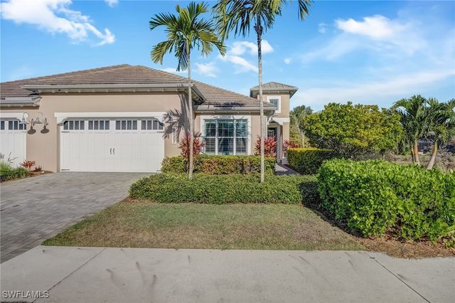 7002 Dominica DR, Naples, FL 34113
