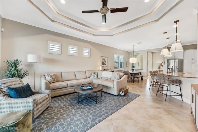 7002 Dominica DR, Naples, FL 34113